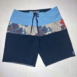 Billabong Platinum X Zero Tri Bong Board Shorts Men's Size 31 Blue Floral
